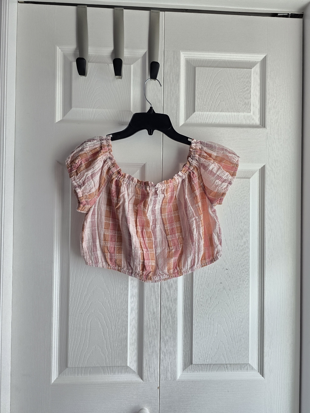 Aerie Pink and Orange Striped Off-Shoulder Crop Top Size M